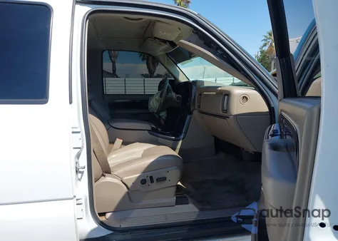 2004 GMC Yukon Denali z USA, uszkodzony, nr VIN 1GKEK63U44J251805